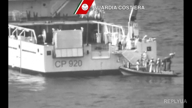 Катастрофа в Средиземном море унесла жизни сотен мигрантов Катастрофа в Средиземном море унесла жизни сотен мигрантов