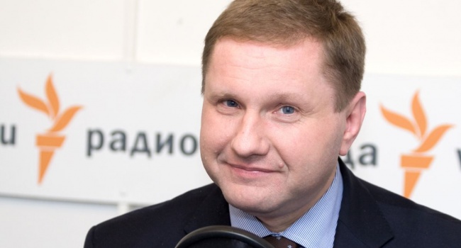 Журналист о кокаиновом скандале вокруг посольства РФ: туда невозможно что-либо подложить без участия офицеров Журналист о кокаиновом скандале вокруг посольства РФ: туда невозможно что-либо подложить без участия офицеров
