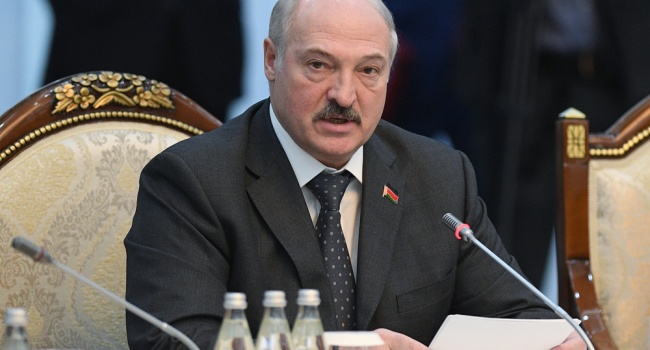 Лукашенко: «На Западе говорят, что Украина - самая демократичная страна, но кто из вас захочет там жить?»
