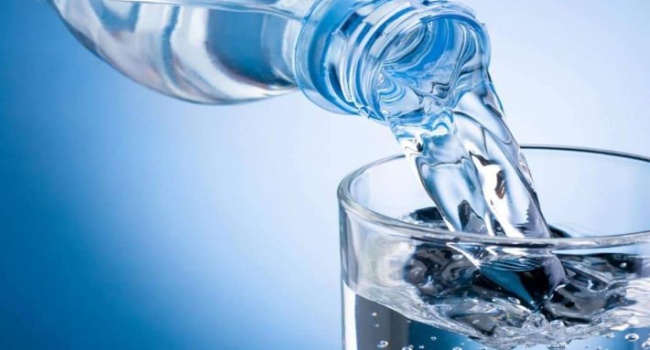 Минеральная вода может быть опасна для организма Минеральная вода может быть опасна для организма