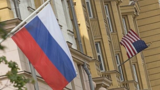 В МИД РФ обвинили США в начале «гонки вооружений» В МИД РФ обвинили США в начале «гонки вооружений»