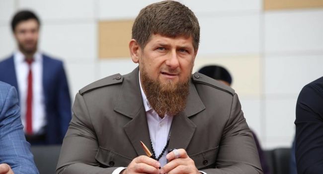 Кадыров обратился к Зеленскому: «Я думал, что вы мудрый политик, а вы позарились на чужое» Кадыров обратился к Зеленскому: «Я думал, что вы мудрый политик, а вы позарились на чужое»