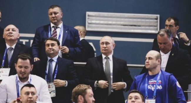 Путину – убийце украинцев, террористу, пришлось встать во время исполнения гимна Украины на Европейских играх