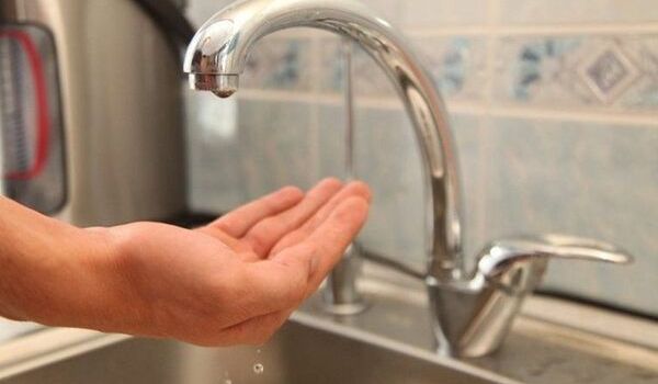 «Бардак, за который никто не отвечает»: в Лисичанске без воды остались десятки тысяч абонентов 