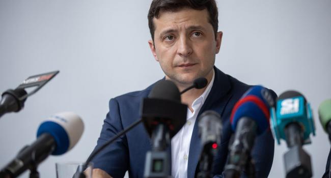 «Вы не сможете его свергнуть»: Политолог рассказал, кто может убрать Зеленского «Вы не сможете его свергнуть»: Политолог рассказал, кто может убрать Зеленского