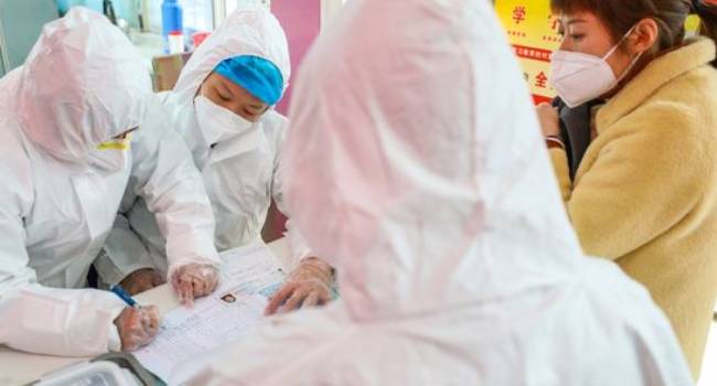 «А помогут ли?»: доктор Мясников заявил о бесполезности препаратов против коронавируса, заявленных Минздравом России