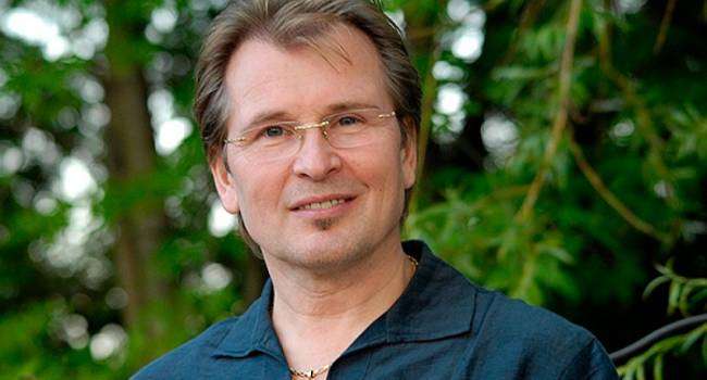 На Александра Малинина подает в суд собственная дочь На Александра Малинина подает в суд собственная дочь