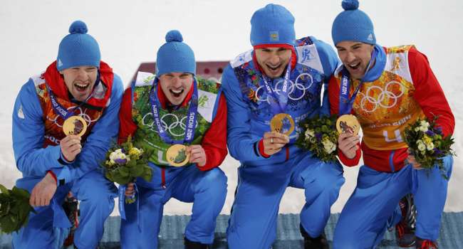 Российских биатлонистов лишили эстафетного золота Олимпиады в Сочи из-за допинга Устюгова