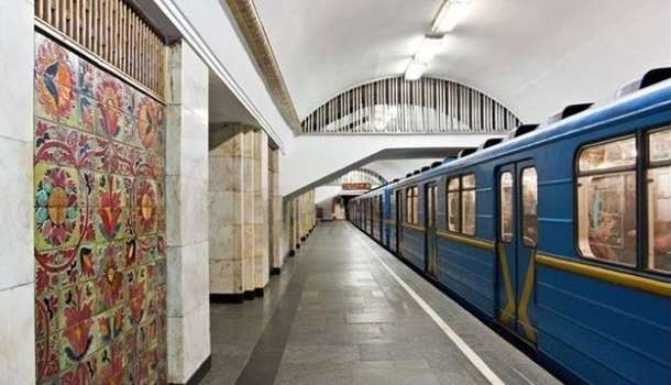 СМИ: метро в Киеве не будут работать до 17 апреля
