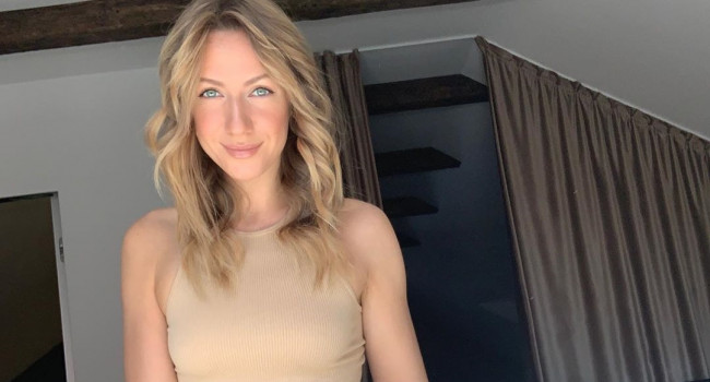 «Оголила блондинка грудь»: Леся Никитюк показала взрослый контент