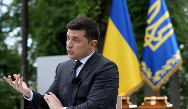 Зеленский об ослаблении карантина: это спасет экономику, но не стоит забывать, что вирус пока никуда не исчез Зеленский об ослаблении карантина: это спасет экономику, но не стоит забывать, что вирус пока никуда не исчез