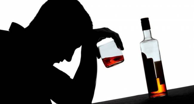 «Оказывает серьезное влияние»: медики назвали самую распространенную группу крови среди алкоголиков 