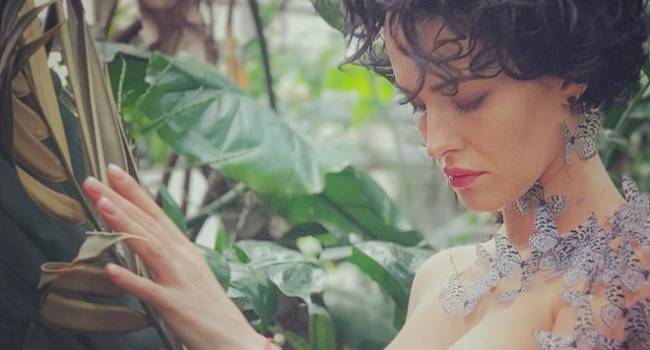 «Такая сексуальная»: Даша Астафьева засветила красивую грудь в сауне 