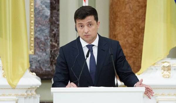 Зеленский в разговоре с Лукашенко призвал передать Украине задержанных бойцов «Вангера» Зеленский в разговоре с Лукашенко призвал передать Украине задержанных бойцов «Вангера»