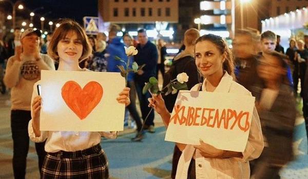 В Беларуси анонсировали новые акции протеста В Беларуси анонсировали новые акции протеста