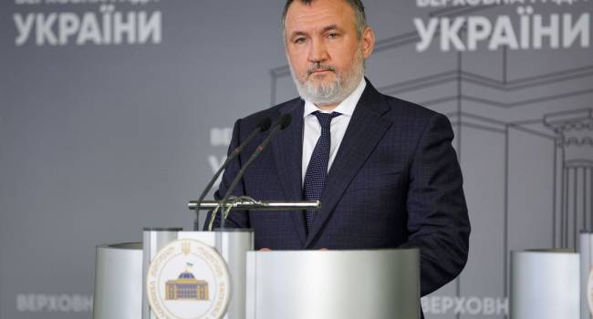 Кузьмин: За 1,2 миллиарда евро «слуги народа» цинично продали иностранцам остатки украинской независимости Кузьмин: За 1,2 миллиарда евро «слуги народа» цинично продали иностранцам остатки украинской независимости