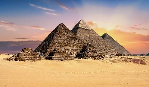 С сентября туристы в Египте смогут посещать музеи и пирамиды 