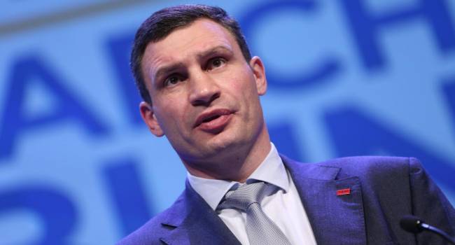 «Если возникнет угроза здоровью и жизни»: Кличко объяснил, в каком случае остановит движение транспорта в Киеве «Если возникнет угроза здоровью и жизни»: Кличко объяснил, в каком случае остановит движение транспорта в Киеве