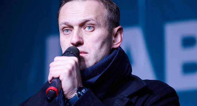 «Больного в коме ждут опасные враги»: Мясников сомневается в выздоровлении Навального