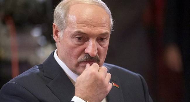 Пионтковский: Лукашенко впервые стал абсолютно зависим от России. Если попытается дернуться - его убьют, или отдадут белорусскому народу на растерзание