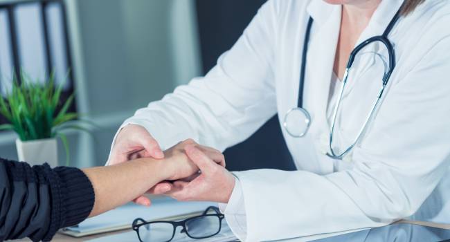 «Увидели реалии в медицине»: доктор рассказал о повышении цен на медицинские услуги