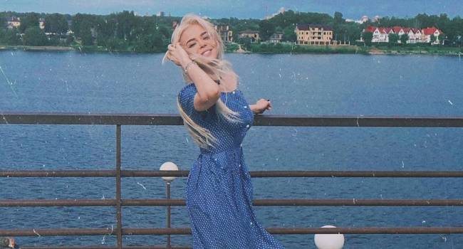 «У вас грудь видно. Это пошло»: Алина Гросу поделилась фото в мокрой одежде «У вас грудь видно. Это пошло»: Алина Гросу поделилась фото в мокрой одежде