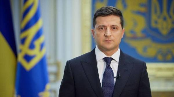 Зеленский заявил, что Украина не идет на шантаж по Донбассу