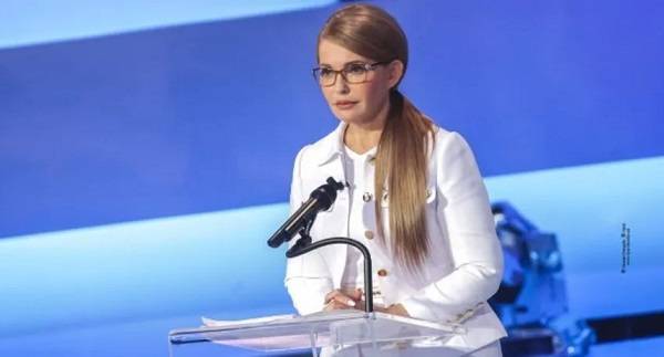 Тимошенко указала украинцам на крайнюю важность нынешних местных выборов 