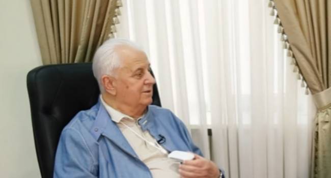 Ахеджаков: по рассказу об электронной маске от коронавируса хорошо видно, кого Зеленский назначил представлять интересы Украины в ТКГ