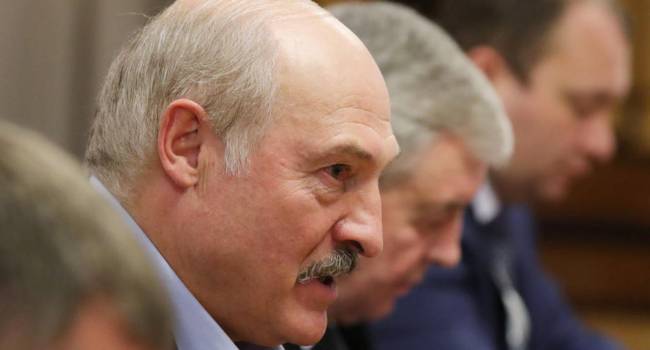 «Вы уволены»: Лукашенко отстранил от работы посла в Испании за критику президентских выборов 