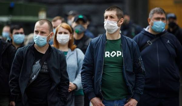Перед выходными в Украине очередной антирекорд по COVID-19 Перед выходными в Украине очередной антирекорд по COVID-19