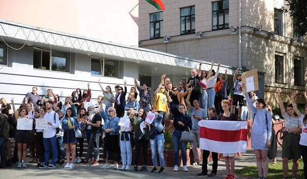 Ректор университета Минска прокомментировала задержания студентов сотрудниками ОМОН, встав на сторону власти 