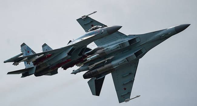 «Самолеты США в небе над Украиной»: Кремль экстренно поднял в небо около 10 истребителей для перехвата, чем сыграл «на руку» НАТО