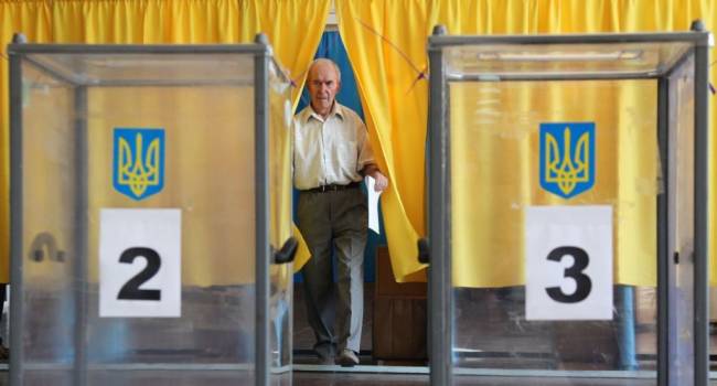 Выборы перенесут из-за карантина: политолог назвал четкую аргументацию такого решения Выборы перенесут из-за карантина: политолог назвал четкую аргументацию такого решения