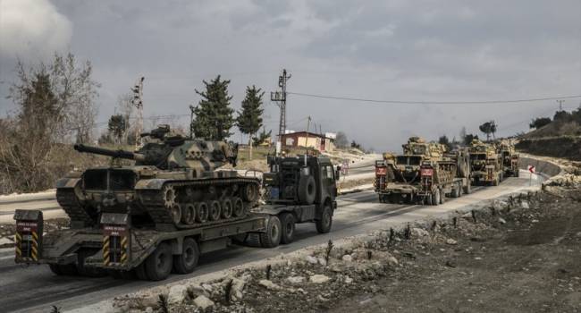 «Будет война?!»: Турция перебрасывает военные подразделения на границу с Грецией