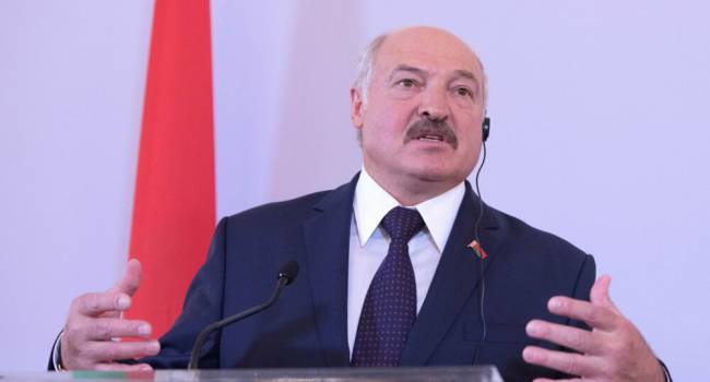 «Для путинского режима эта ситуация только на руку»: белорусский футболист осудил действия Лукашенко 
