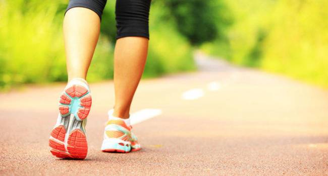 «С помощью небольшого нюанса»: медики рассказали о лучшем способе ходьбы для похудения