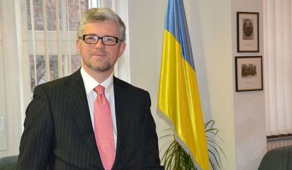 Украинский посол в Германии предложил ввести эмбарго на нефть и газ из РФ