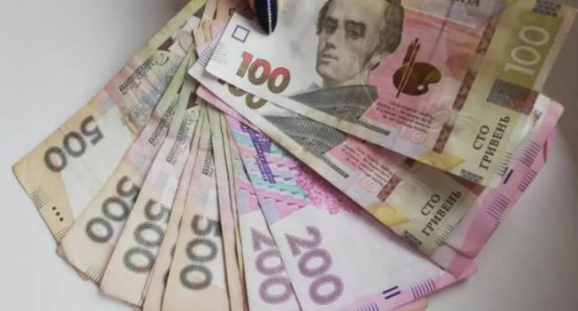 «До конца года достигнет отметки в 30 гривен»: аналитики дали неутешительный прогноз по курсу доллара 