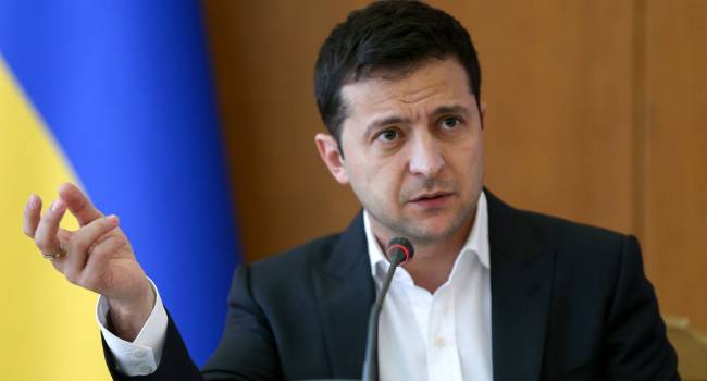 Луценко: Зеленского заманили в ловушку. Президент сделал перемирие своим главным «достижением», и начал хвалиться тем, что от него на самом деле не зависит Луценко: Зеленского заманили в ловушку. Президент сделал перемирие своим главным «достижением», и начал хвалиться тем, что от него на самом деле не зависит