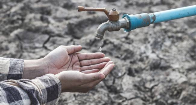 Крымчане будут получать воду почасово – вводится самый жесткий режим экономии