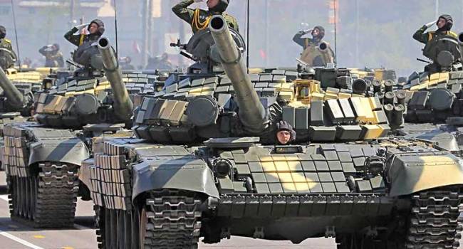 «Может начаться реальное месиво»: В Беларуси в высшую степень боевой готовности приведены танки и артиллерия – росСМИ 