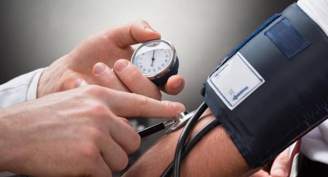 «Держите давление в норме»: медики обнаружили еще одно опасное последствие гипертонии 