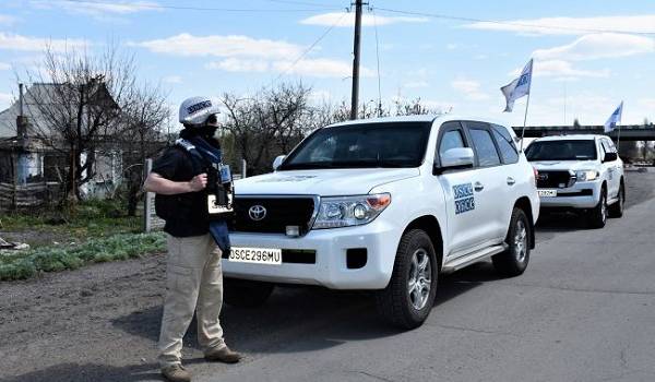 Наблюдатели ОБСЕ зафиксировали новые позиции боевиков на Донбассе 