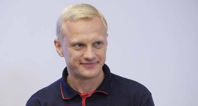 Журналист: когда Шабунин окажется в КПЗ, искренне желаю ему много раз повторять «Лишь бы не Порох!» Журналист: когда Шабунин окажется в КПЗ, искренне желаю ему много раз повторять «Лишь бы не Порох!»