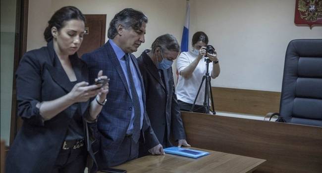  «Непонятно, для чего он нанимал такого адвоката»: Шнуров счел приговор Ефремову слишком суровым