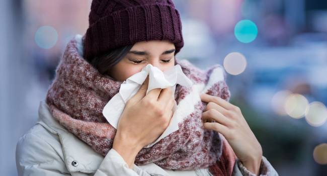 «Поможет другая болезнь»: ученые заявили, что гриппом не болеют часто простужающиеся люди