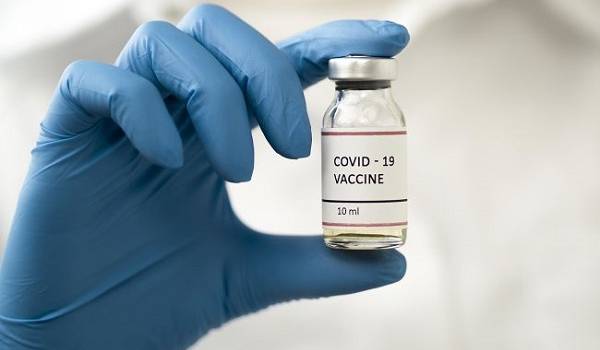 В Оксфорде продолжат испытывать вакцину от COVID-19