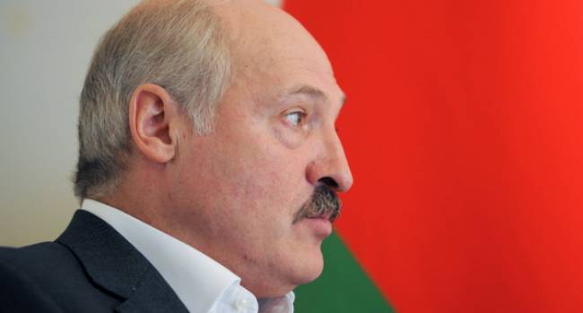 «Москва готовит Лукашенко к передаче власти»: Кремль шокирован ситуацией в Беларуси