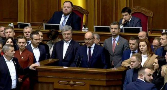 Политолог: сегодня у нас только две партии, которые стоят на проукраинских позициях Политолог: сегодня у нас только две партии, которые стоят на проукраинских позициях